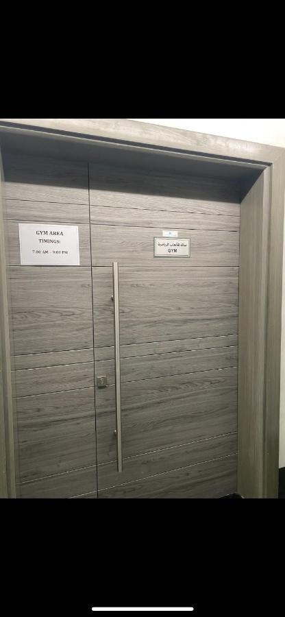 Sky View Tower Apartments ดูไบ ภายนอก รูปภาพ