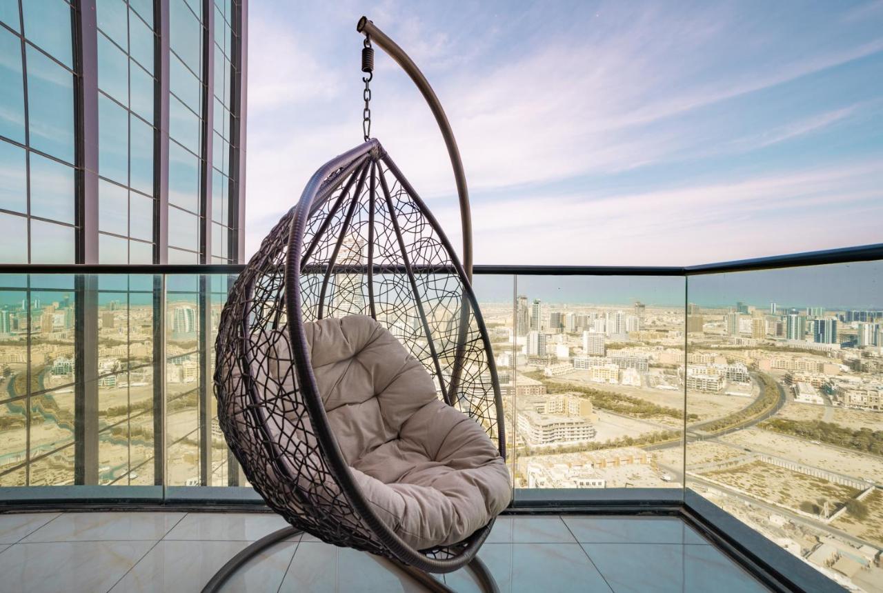 Sky View Tower Apartments ดูไบ ภายนอก รูปภาพ