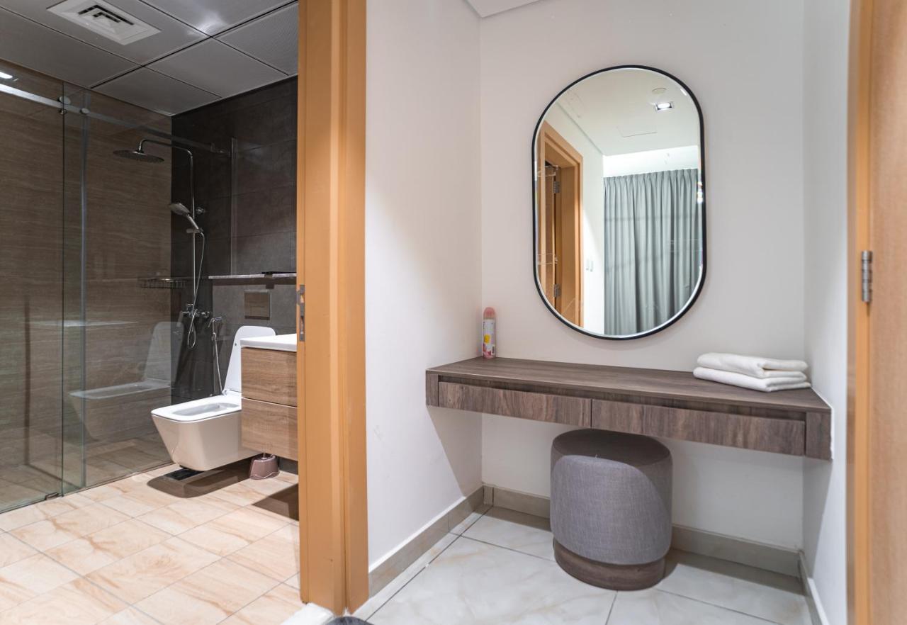 Sky View Tower Apartments ดูไบ ภายนอก รูปภาพ